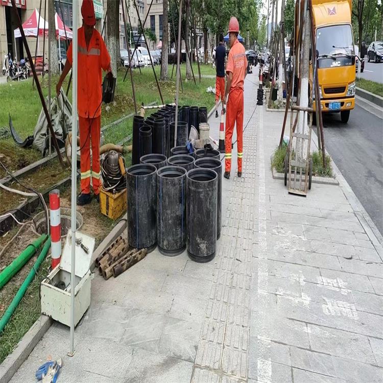 板芙管道短管置换修复